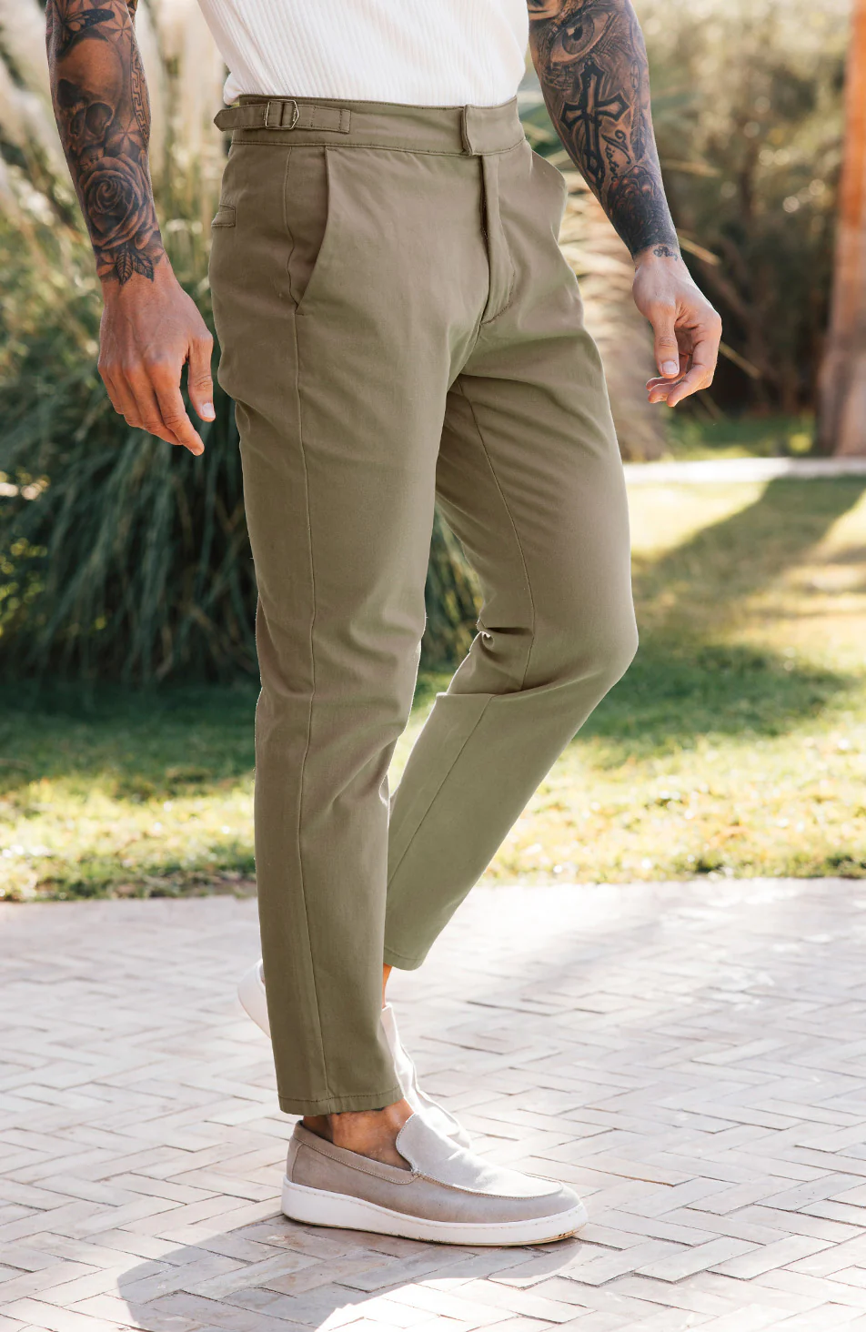 Beaufort Stretch Chinos in Khaki - Happy Cabbage London