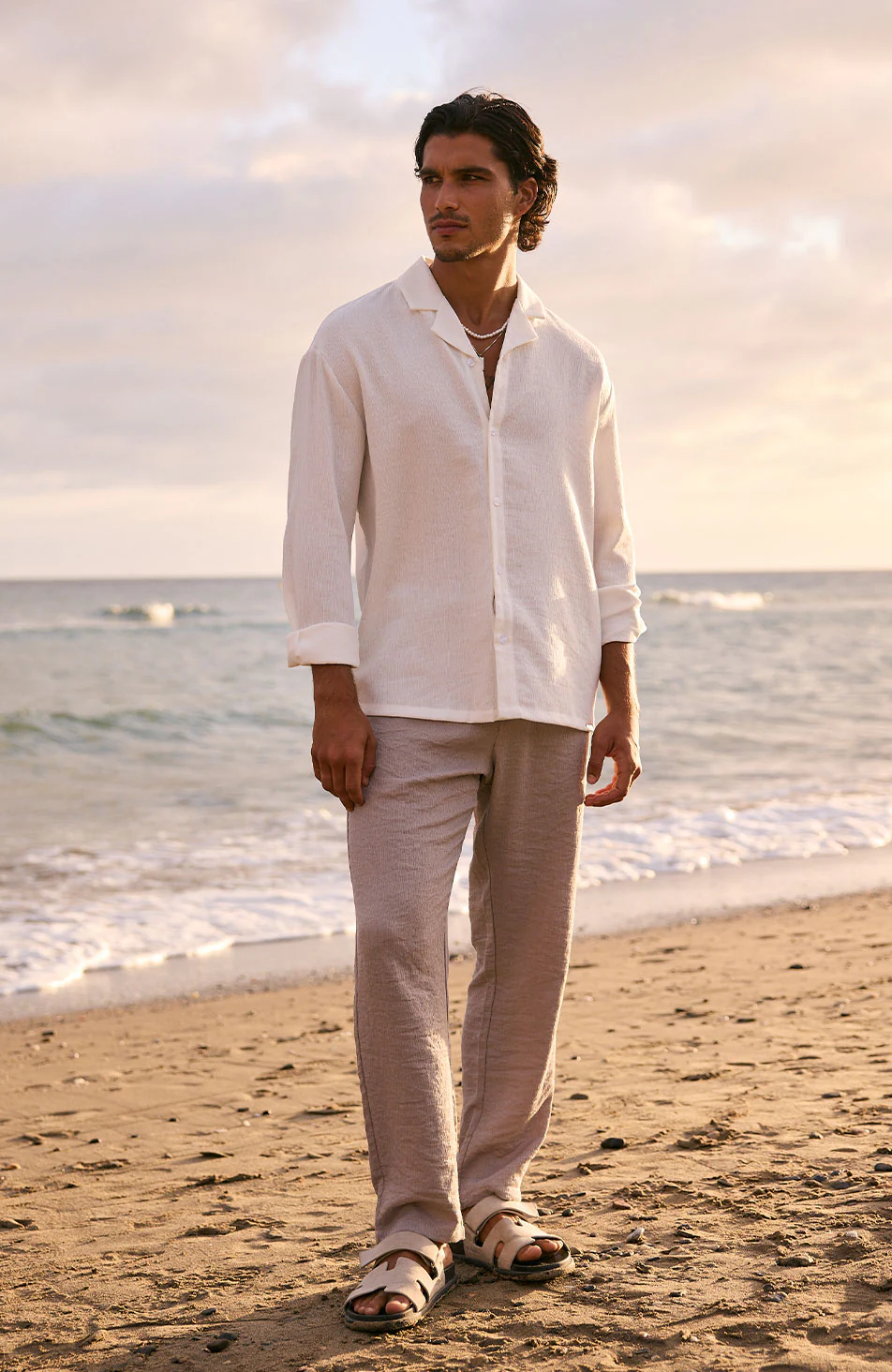 Fiorano Long Sleeve Relaxed Fit Shirt in White - Happy Cabbage London