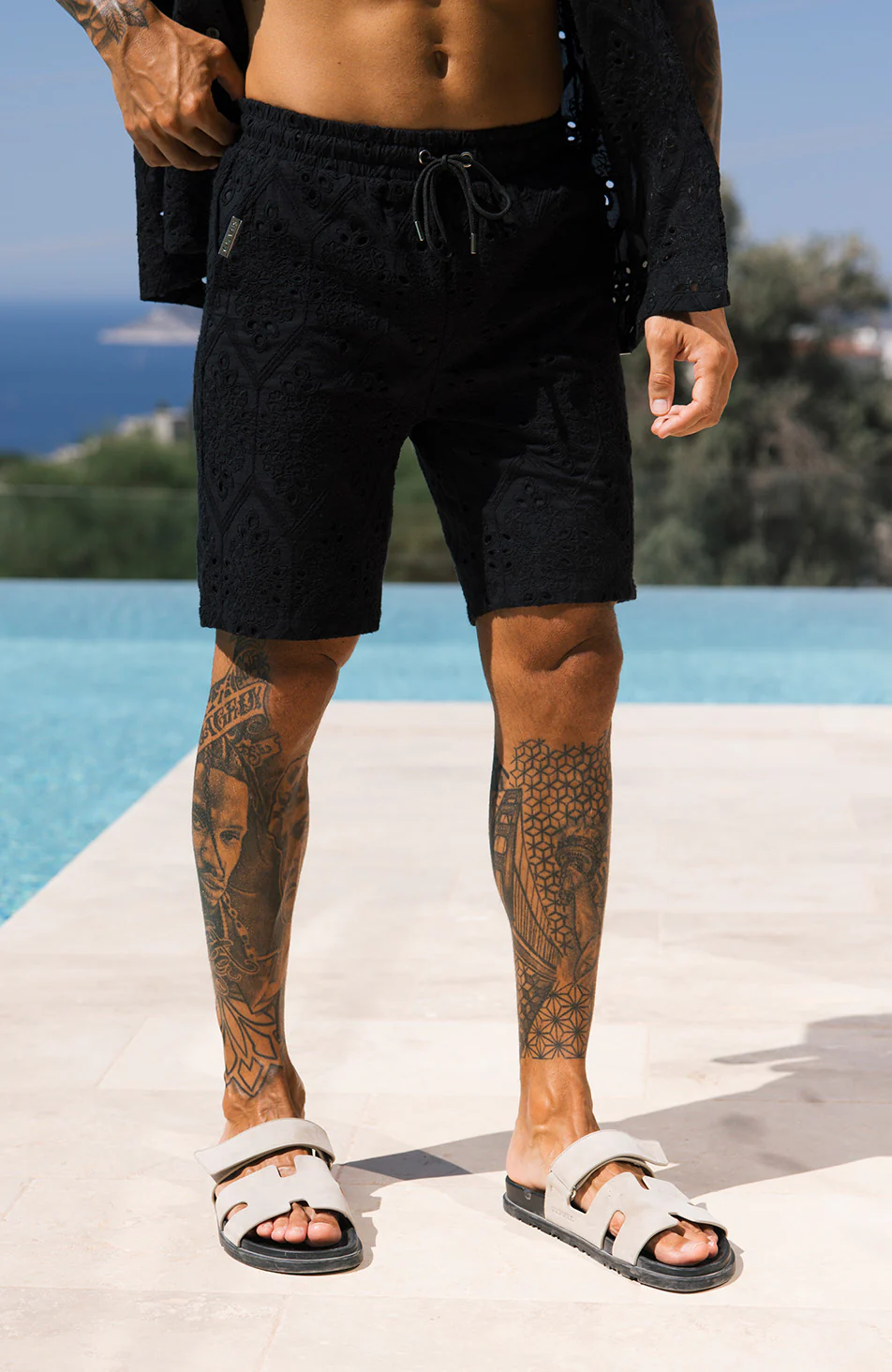 Destino Luxury Embroidered Relaxed Lined Shorts in Black - Happy Cabbage London