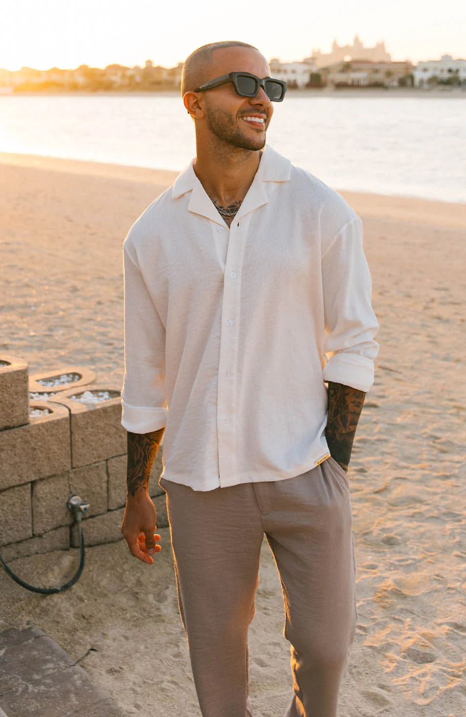 Fiorano Long Sleeve Relaxed Fit Shirt in White - Happy Cabbage London